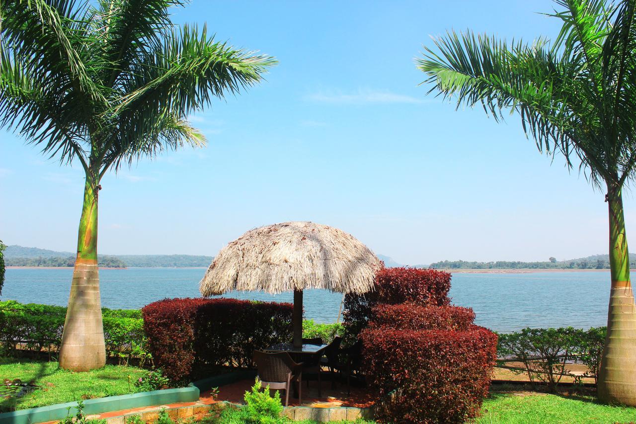 Coorg Jungle Camp Resort Suntikoppa エクステリア 写真